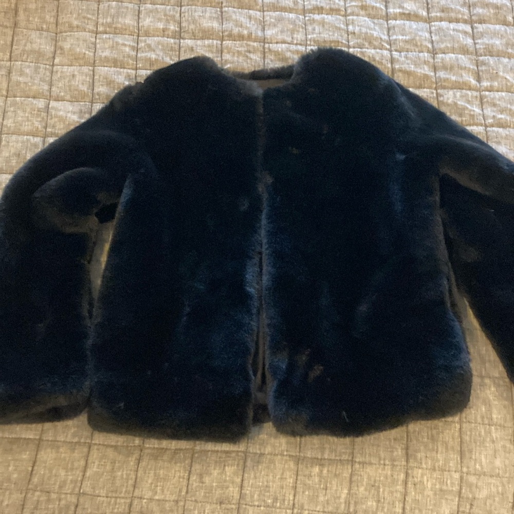 Forever 21 fake fur coat in black, size small